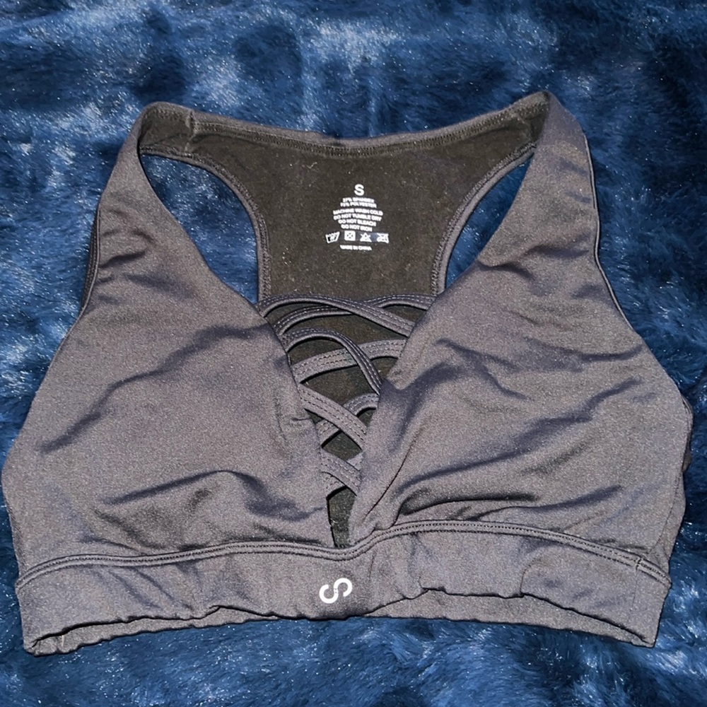 Curves n Combatboots front lace sports bra